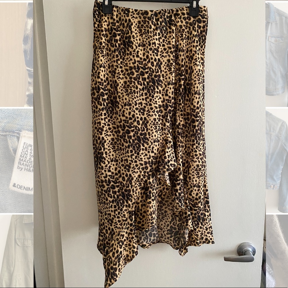 Leopard Midi Skirt With Ruffle